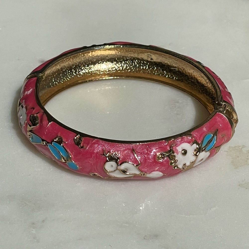pink enamel gold flowers bracelet - Picture 5 of 10